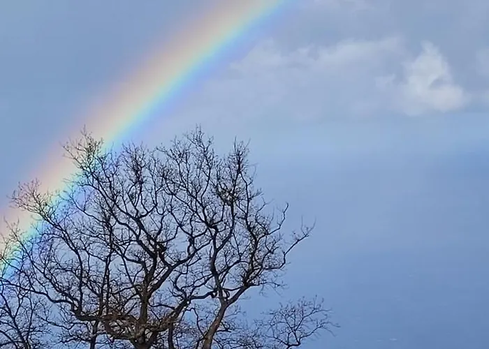 Sunset Refuge Fajã da Ovelha