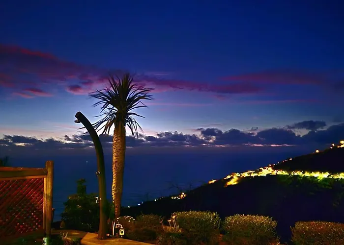 דירה Sunset Refuge